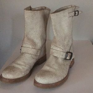 Frye Women’s Veronica Short Boot Size 8.5 B